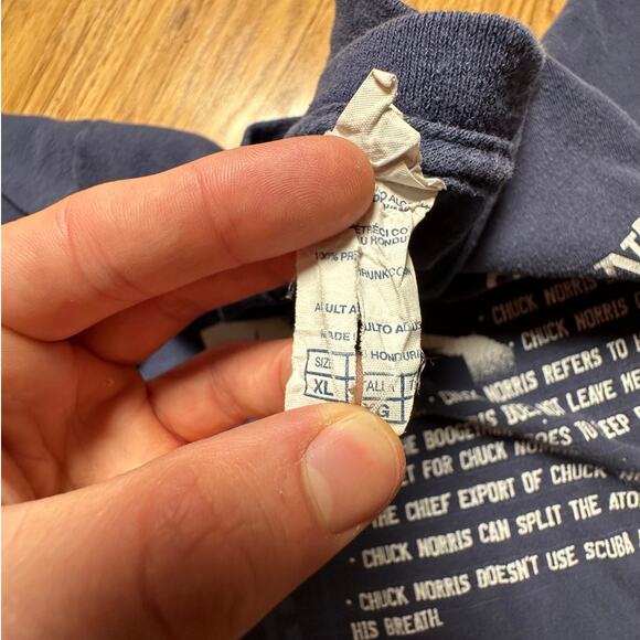 Vintage 2011 Delta Pro Weight Chuck Norris Top Kick Productions Tee - Picture 3 of 5